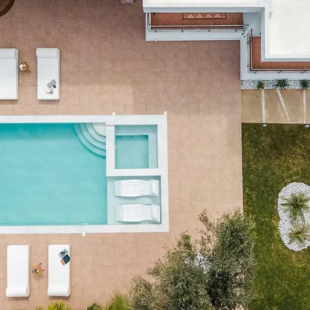 Le Ialyse Luxury