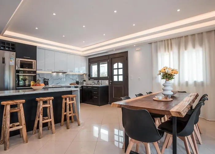 Le Ialyse Luxury Villa *